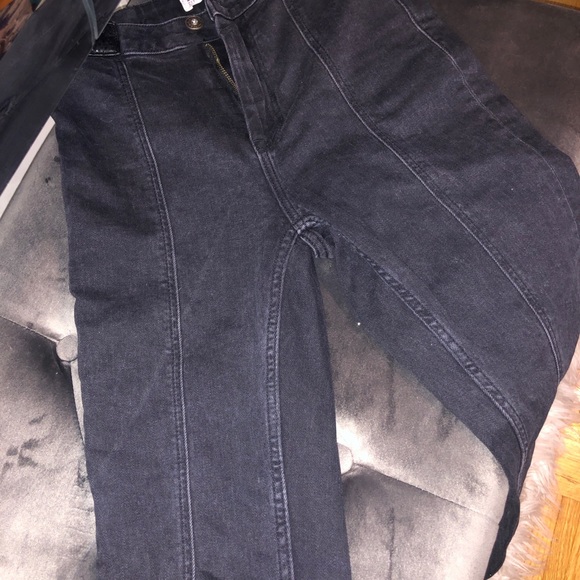 Zara jeans size 24, very slim, sleek and petite - Picture 4 of 4